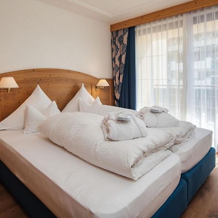 Hotel Garni Alpenruh-Micheluzzi Зерфаус Екстериор снимка