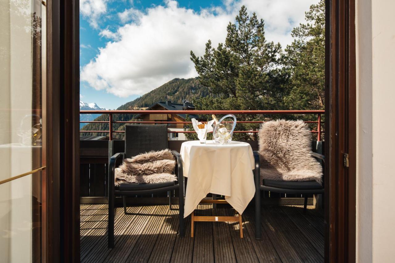 Hotel Garni Alpenruh-Micheluzzi Зерфаус Екстериор снимка