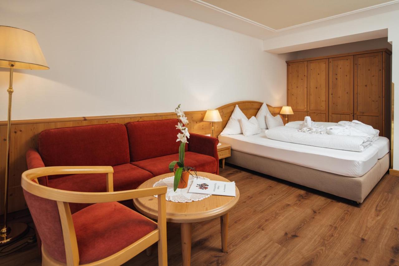 Hotel Garni Alpenruh-Micheluzzi Зерфаус Екстериор снимка