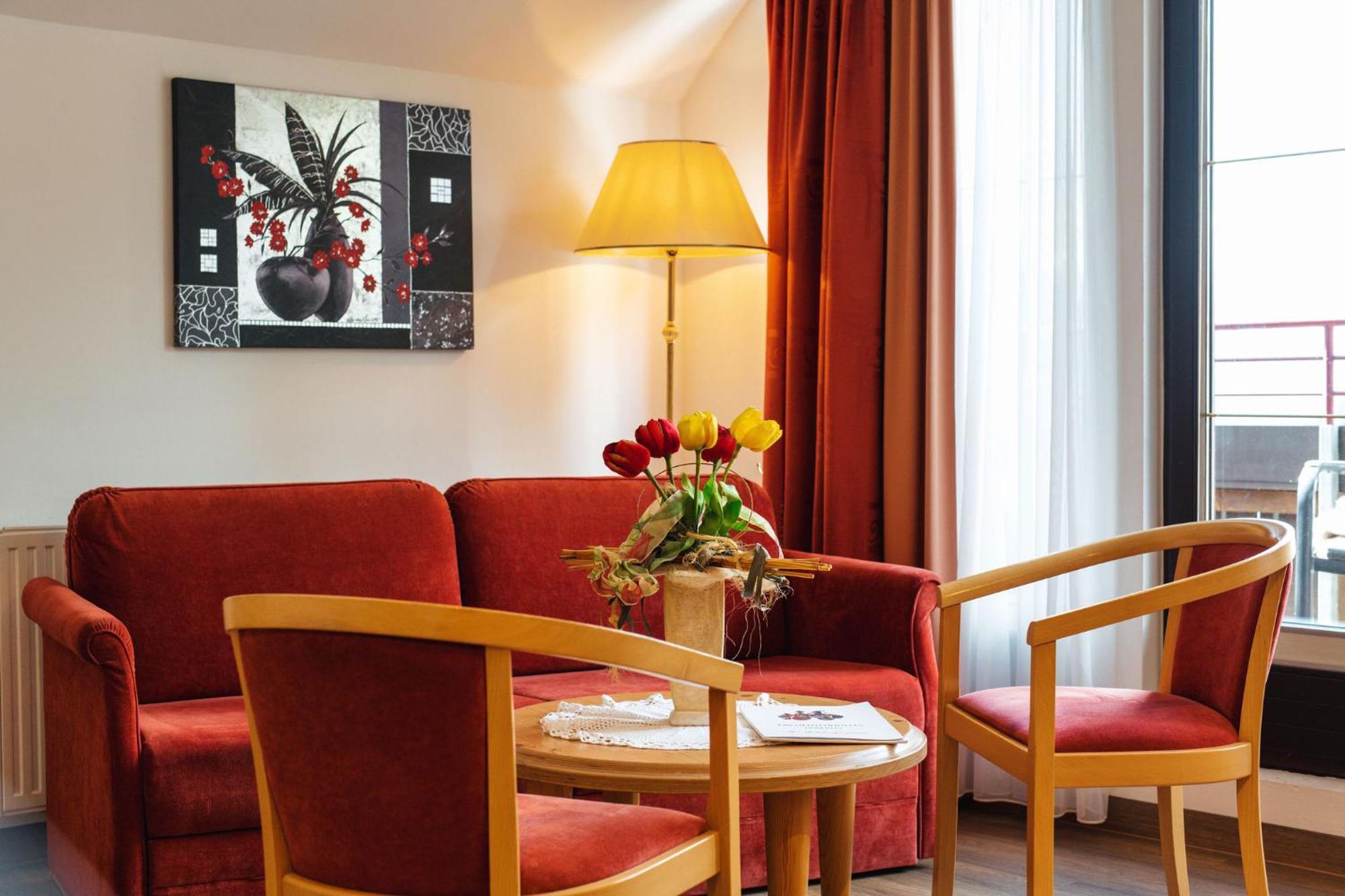 Hotel Garni Alpenruh-Micheluzzi Зерфаус Екстериор снимка