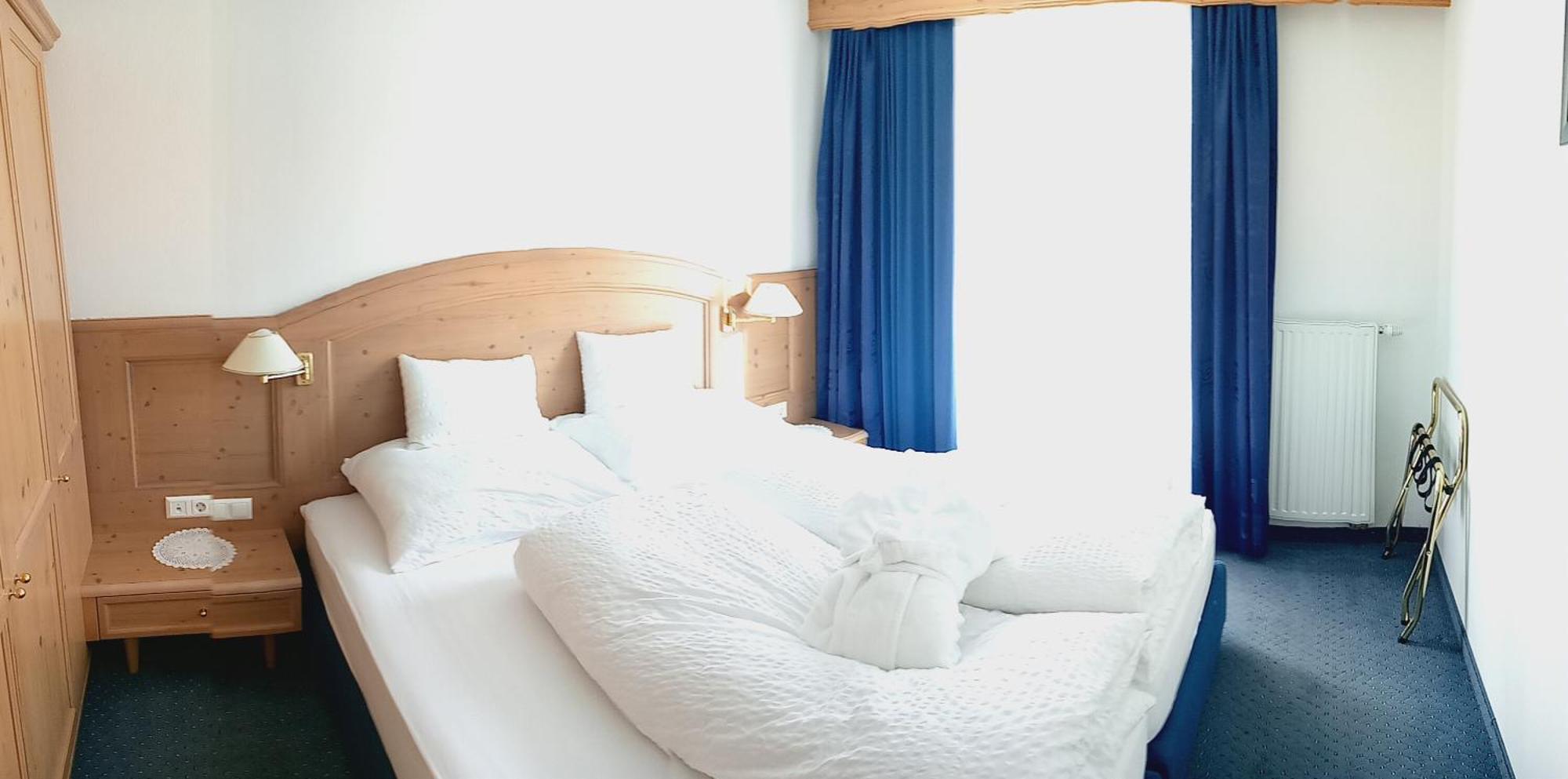 Hotel Garni Alpenruh-Micheluzzi Зерфаус Екстериор снимка